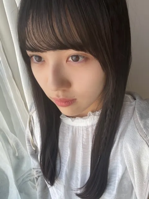 森本 茉莉｜こんにちは！み、み、魅惑の3文字ま･り･ぃです！（2020-04-10）｜3枚目
