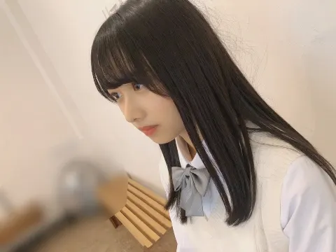 金村 美玖｜おへやじかん。（2020-04-13）｜4枚目