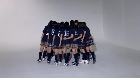 上村 ひなの｜レトロな（2020-04-17）｜3枚目