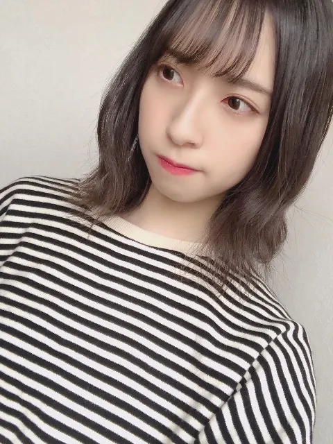 金村 美玖｜お洋服選ぶ時間が好き。（2020-04-20）｜4枚目