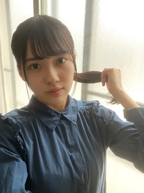 森本 茉莉｜ふふふ。ふふふふ。ふふふふふふふふ。あ、整体師さんいらっしゃいませんか？（2020-05-28）｜5枚目