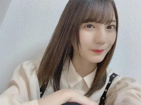 小坂 菜緒｜夢を見てて、起きた時、現実か夢か分からなくなる時ってありませんか。昨日それが起こって、朝からプチパニック。。。（2020-06-15）