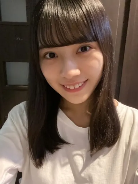 森本 茉莉｜ま、ま、丸襟ですよ。あ、あとそ、袖にも、、。（2020-07-15）
