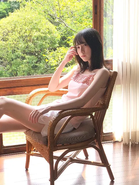 金村 美玖｜蚊取り線香の匂いがする（2020-09-09）｜4枚目