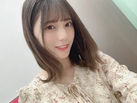小坂 菜緒｜昨日の夜に、ふとタイトルがパって思い浮かんで、でも謎の自信で…（2020-10-16）