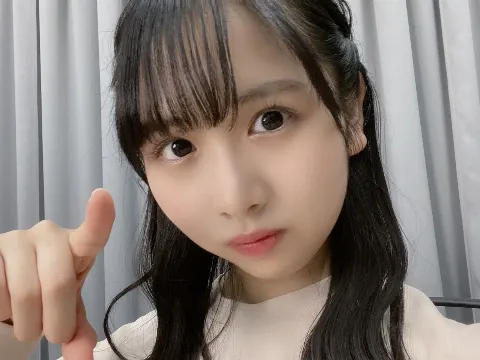 上村 ひなの｜今日一日をひとつの単語で例えると、バウムクーヘン。（2020-10-25）