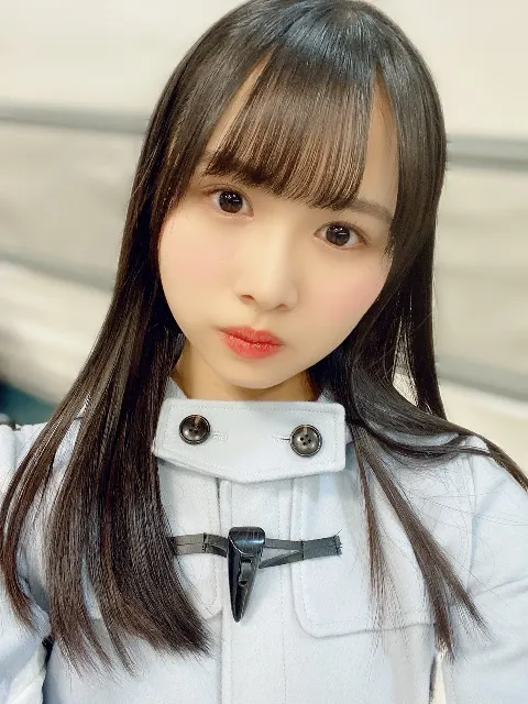 上村 ひなの｜2021年、あけましておめでとうございます。（2021-01-04）｜2枚目