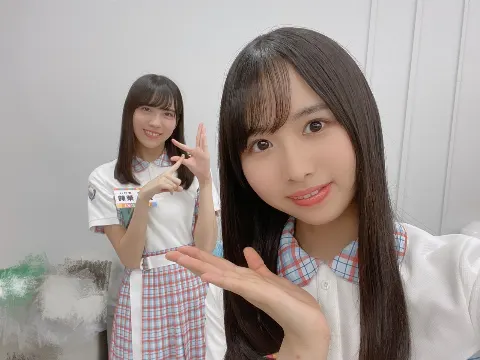 上村 ひなの｜メロンパンソーダ餅巾着（2021-02-24）｜4枚目