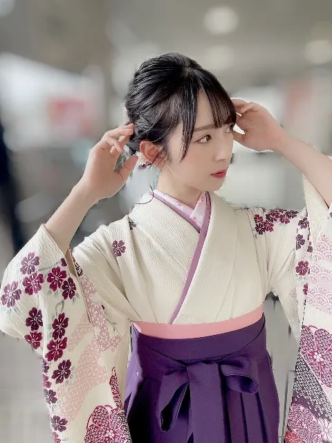金村 美玖｜高校卒業記念。（2021-04-07）｜2枚目