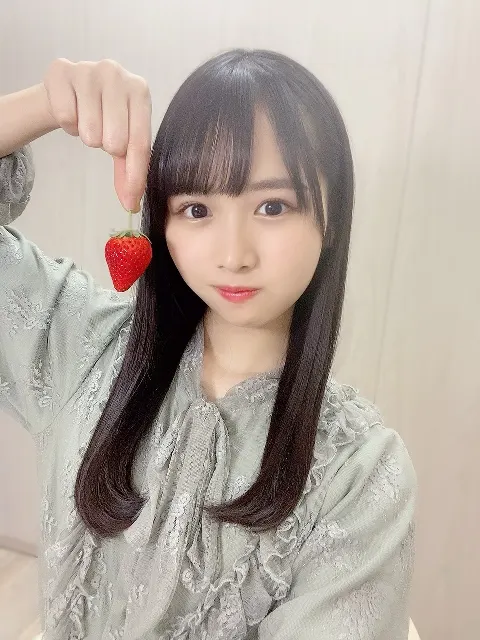 上村 ひなの｜17歳。（2021-04-12）