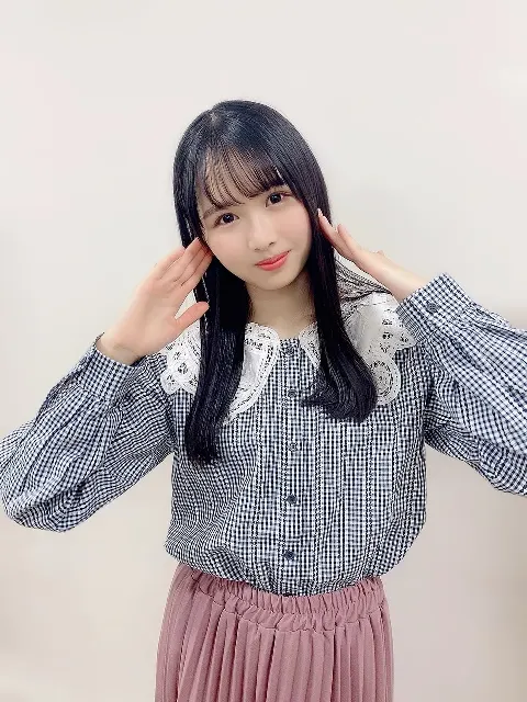 上村 ひなの｜うれしいって言葉をひとつのブログで3回くらい言ってた。今日の…（2021-04-21）