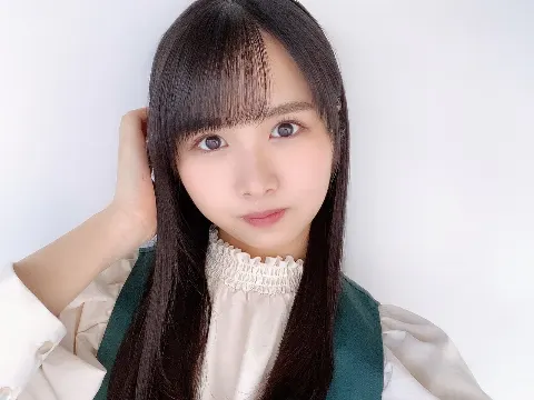上村 ひなの｜パフェとサンデーの違い（2021-05-03）｜5枚目