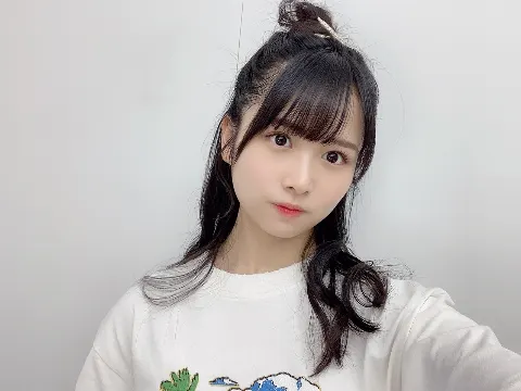 上村 ひなの｜ひんやり寝具（2021-08-09）｜3枚目