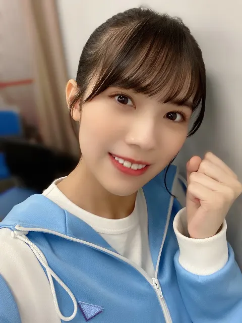 森本 茉莉｜先程初めてひつまぶし巻きを食べました。美味しい（2021-10-19）｜4枚目