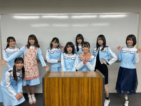 上村 ひなの｜ベッドサイドチェスト（2021-11-05）｜4枚目