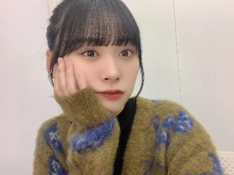 髙橋 未来虹｜12月になりました。（2021-12-01）｜4枚目