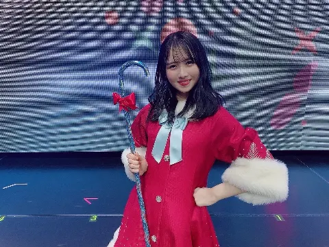 上村 ひなの｜🎁めりーひなくりすます🎁（2021-12-27）