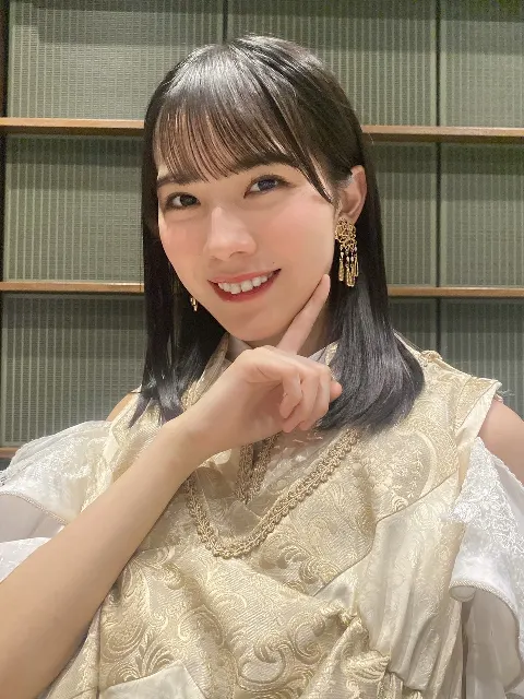 森本 茉莉｜2022年初の（2022-01-01）｜3枚目