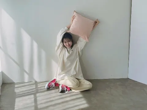 上村 ひなの｜18歳、なりました。（2022-04-12）