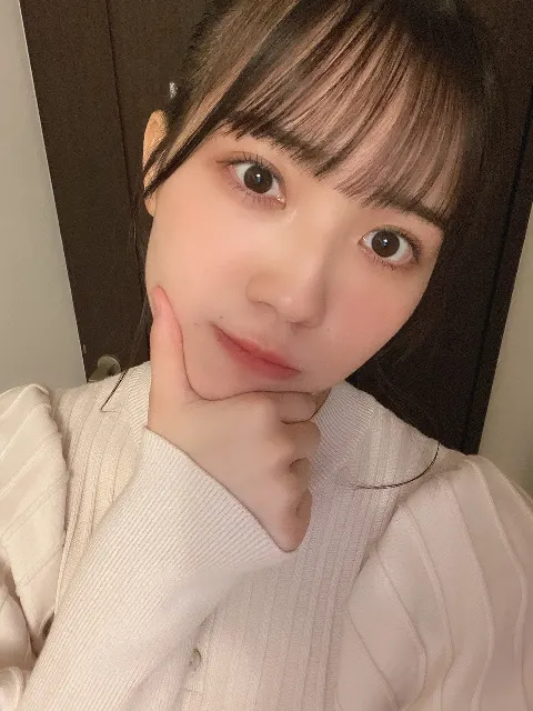 森本 茉莉｜SHOWROOM前って毎回前髪切りすぎてしまう。なぜだ〜（2022-05-11）｜3枚目