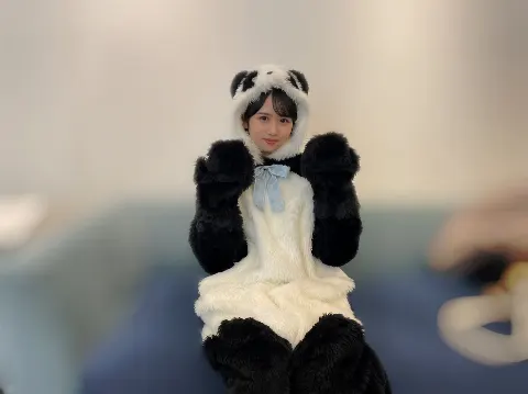 上村 ひなの｜朝起きたらぱんだになってたよ（2022-06-07）｜3枚目