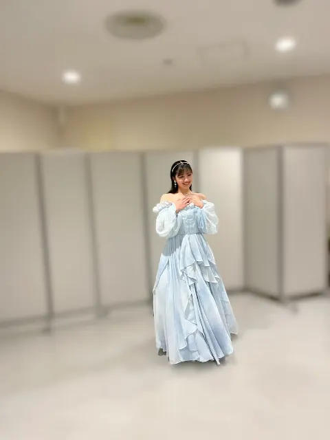 上村 ひなの｜愛の背中（2022-06-30）｜2枚目