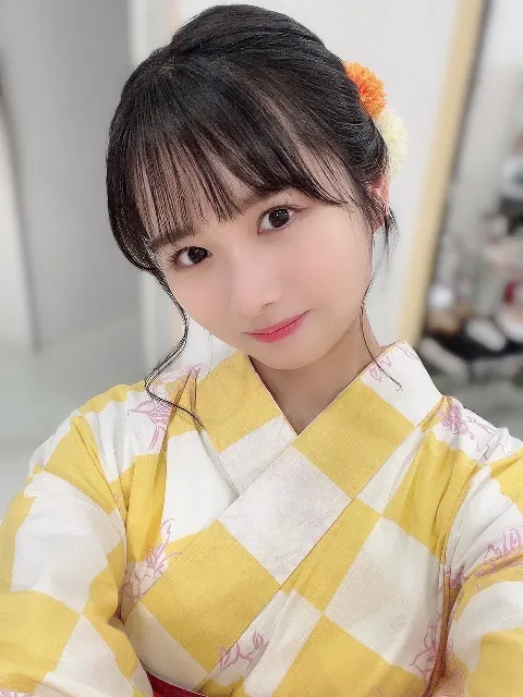 上村 ひなの｜ほかほかの梅おむすび（2022-10-13）｜8枚目