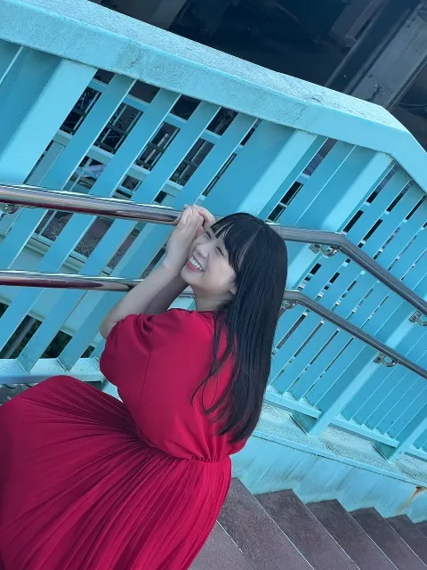 山口 陽世｜( ¨̮ )>≡水色と赤（2022-10-22）｜4枚目