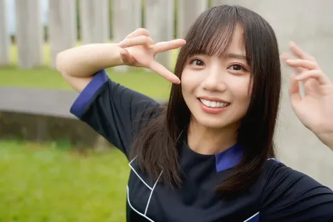 金村 美玖｜月と星が踊るMidnight発売日！（2022-10-26）｜2枚目
