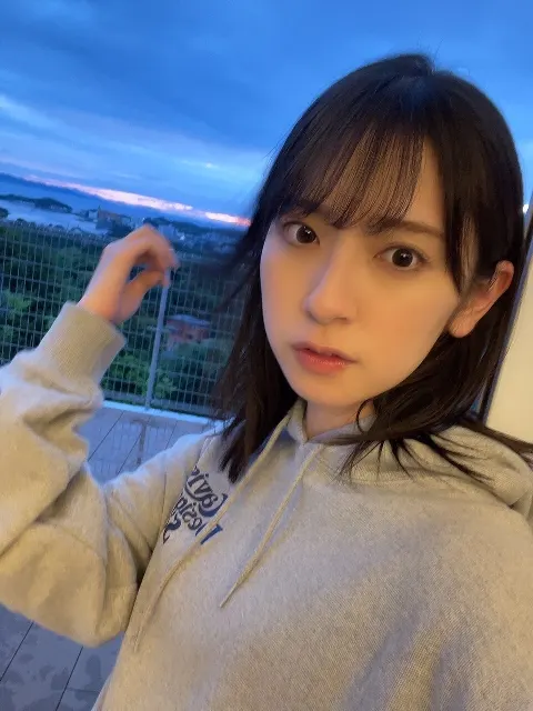 金村 美玖｜写真集のタイトルと表紙が決まりました🎊（2022-11-04）｜7枚目