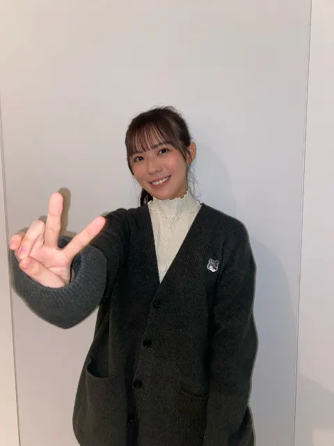 森本 茉莉｜これは兄からちょっくら借りたセーターです(◦ˉ ˘ ˉ◦)（2022-11-08）｜5枚目