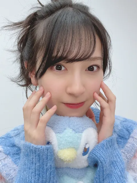金村 美玖｜このあと21:00からSHOWROOMです！（2022-11-21）