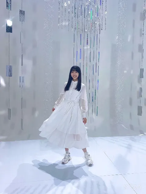 小西 夏菜実｜好きな景色 小西夏菜実 524773（2022-11-21）｜3枚目