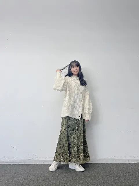 山口 陽世｜( ¨̮ )>≡まりぃちゃんの隣（2022-12-12）｜5枚目
