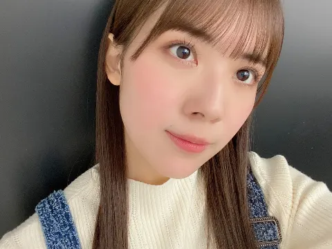 森本 茉莉｜今の楽しみは三期生での旅行です🦦（2022-12-15）｜7枚目