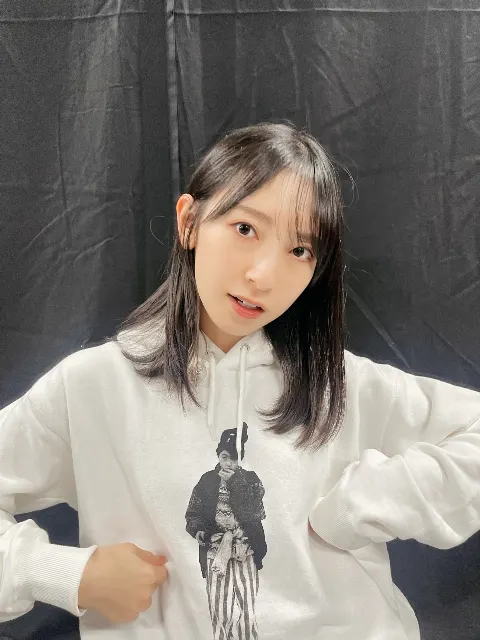 金村 美玖｜写真集まであと4日!?（2022-12-16）