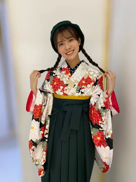 森本 茉莉｜久美さんがかむかむできるものを沢山くださりました。私のもとに久しぶりにやって来たサンタさん。（2022-12-18）｜4枚目