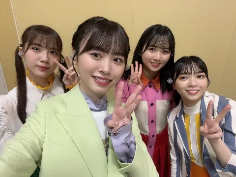 上村 ひなの｜大好きな場所、大好きなみんなと。（2022-12-24）｜3枚目