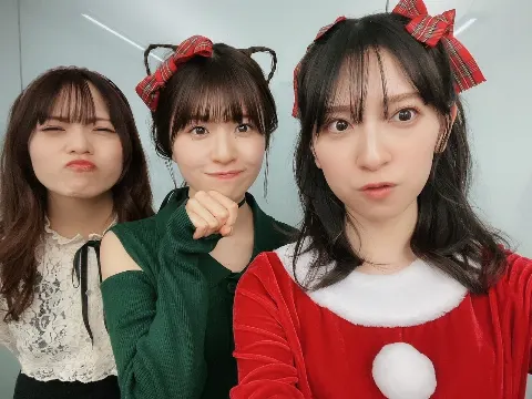 金村 美玖｜本日20:00から最後のSHOWROOM🎄（2022-12-25）｜4枚目