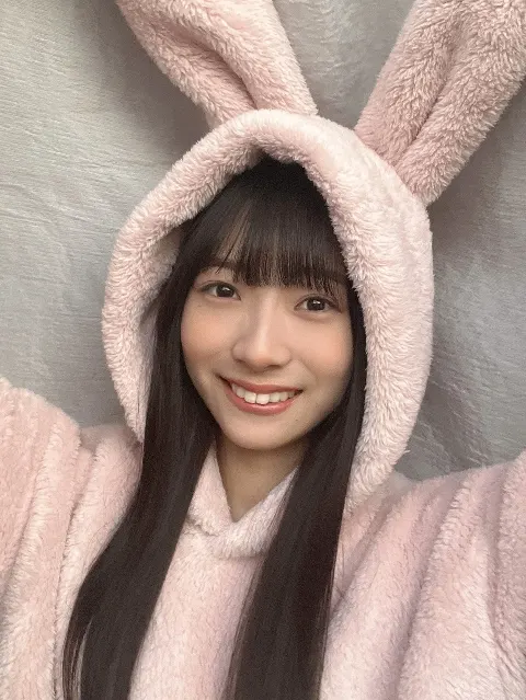 宮地 すみれ｜ぴょんぴょんぴょんぴょんぴょーん！！！ 宮地すみれ（2023-01-03）｜3枚目