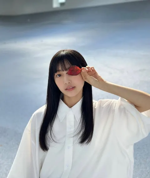 小西 夏菜実｜Hello2023___小西夏菜実（2023-01-08）｜2枚目