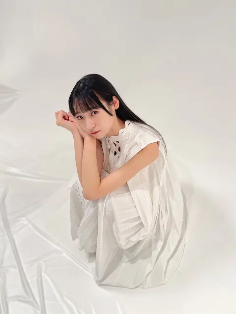 宮地 すみれ｜スマホだけじゃ伝えきれない 宮地すみれ（2023-02-08）｜3枚目