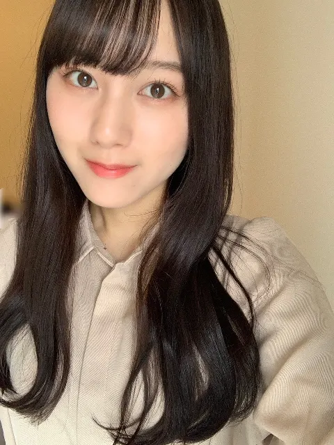 平岡 海月｜春にする梅雨の話はいかがですか。平岡海月（2023-03-02）｜3枚目