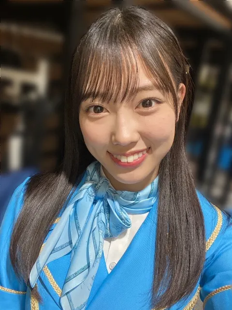 清水 理央｜しあわせな世界  清水理央🔅（2023-04-03）｜2枚目