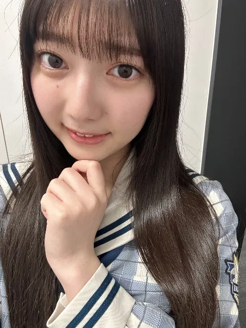 竹内 希来里｜半袖？長袖？　竹内希来里（2023-04-17）｜2枚目