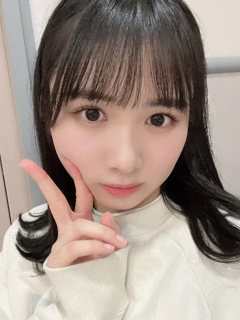 上村 ひなの｜好きになる⚡️（2023-04-17）｜2枚目