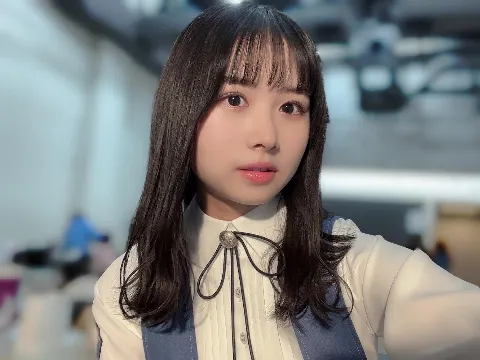 上村 ひなの｜ガラス瓶の蓋をあけたとき（2023-06-14）