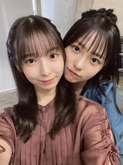 渡辺 莉奈｜本格的に夏がやって来たけど袖が長くないと落ち着かないので未だに長袖着てます。渡辺莉奈（2023-07-28）