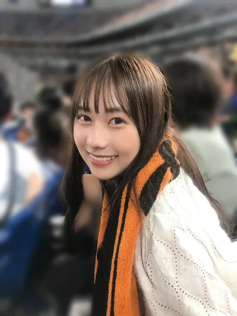 石塚 瑶季｜✨１９歳！✨（2023-08-10）｜7枚目