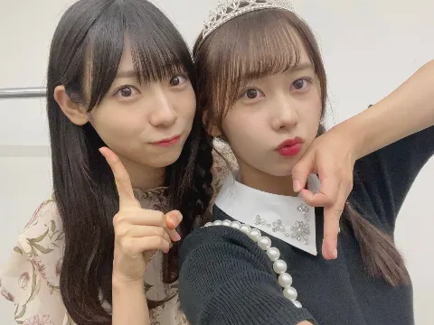 石塚 瑶季｜✨もう8月中旬ですって！✨（2023-08-12）｜4枚目